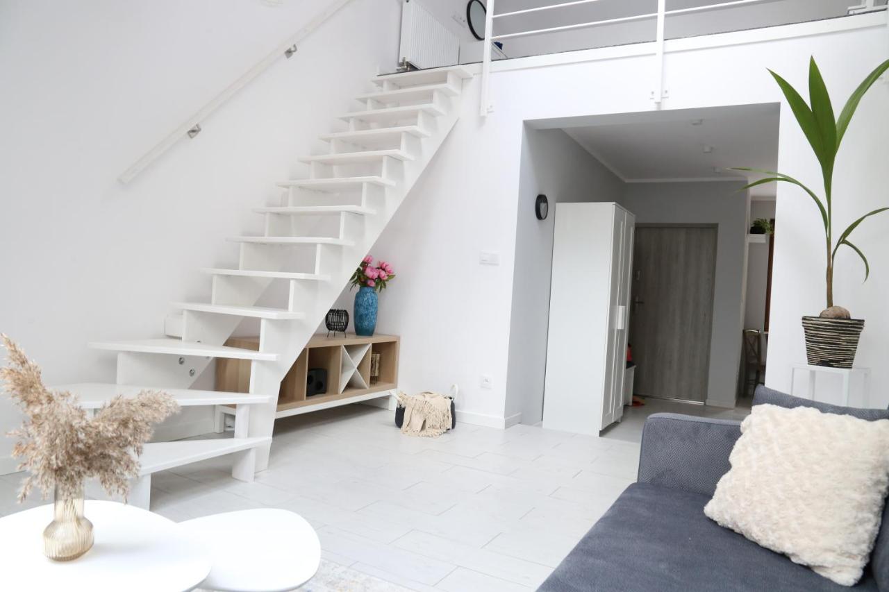 Komfortowe Mieszkanie Z Antresola I Tarasem Barczewo Extérieur photo